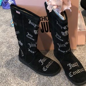Juicy couture boots worn once